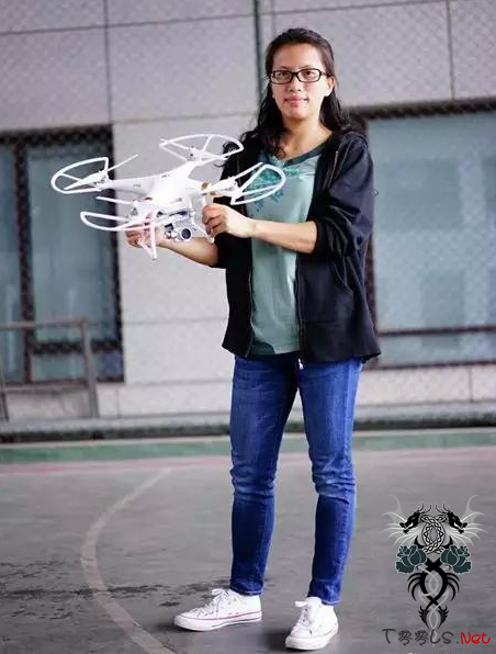 学霸黄琳：首位登上世界黑客大会讲台的中国女博士