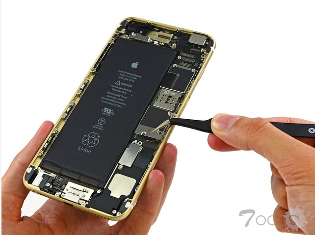 想自己修理iPhone？小心被黑客盯上